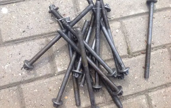 BMW 5 F10 F11 Cylinder head bolts 