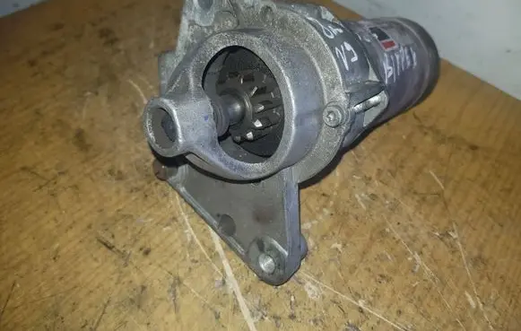 Peugeot Bipper Starter motor D6RA110