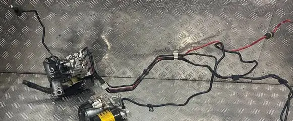 Toyota Prius+ (ZVW40) ABS Pump PRIUSZVW40