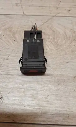Volkswagen PASSAT B5.5 Windscreen/window heater switch 1J0953235j 6N0959621B 1J0953235H