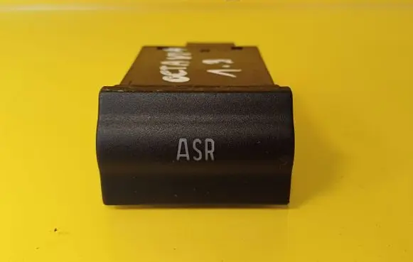 Skoda Octavia Mk1 (1U) Traction control (ASR) switch 