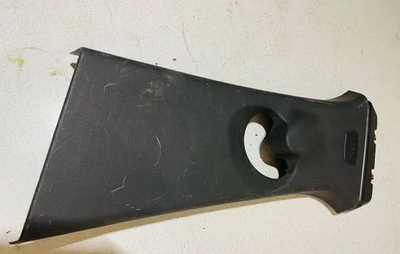 BMW X1 F48 F49 (B) pillar trim (top) 51437332815, 7332815