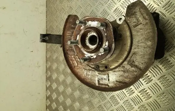 Tesla Model 3 Front wheel hub