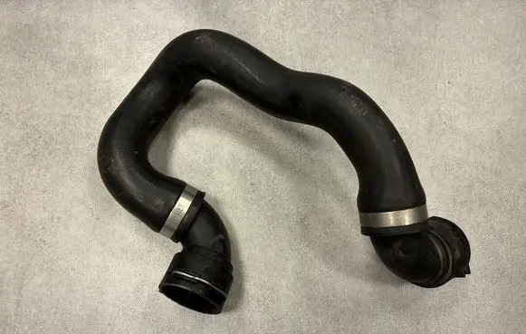 BMW 3 E90 E91 Engine coolant pipe/hose 17127599450