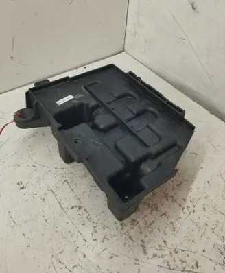 Hyundai ix35 Battery tray 371502S200