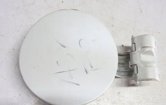 Mitsubishi ASX Fuel tank cap trim 1865eA18r4