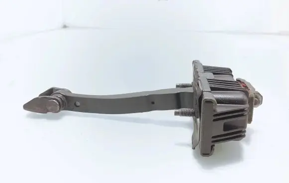 Jaguar XF X250 Front door check strap stopper 8X23F23552AC C8Q9A
