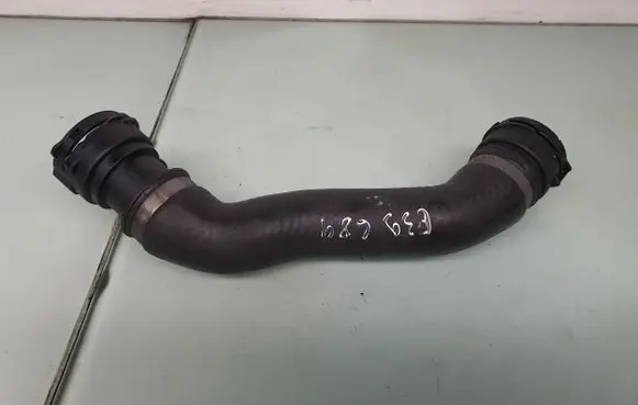 BMW 5 E39 Engine coolant pipe/hose 7787336 11537787336