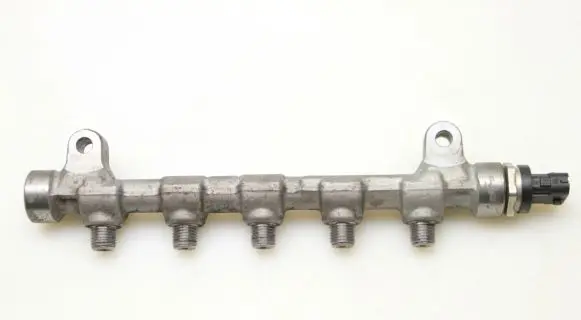 Hyundai i40 Fuel main line pipe 314002A420