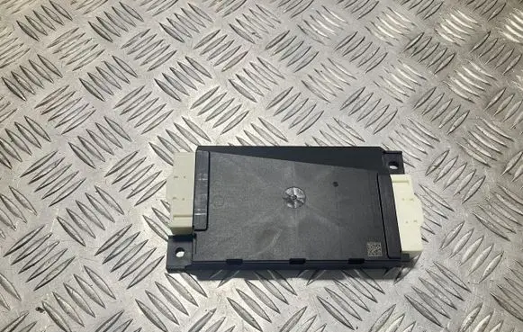 Mercedes-Benz A W177 Keyless system antenna A1679007012