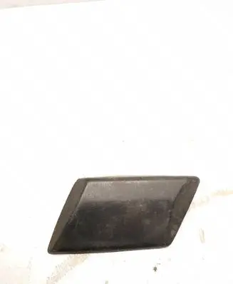 Rear fender molding trim