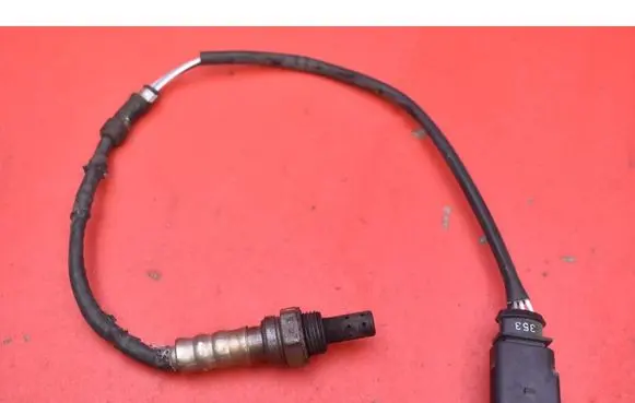 Skoda Rapid (NH) Lambda probe sensor 03E906262C