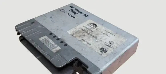 Volkswagen PASSAT B3 ABS control unit/module 535907379