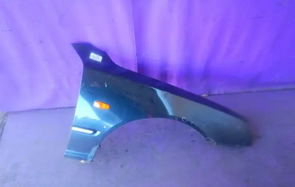 Hyundai XG Fender