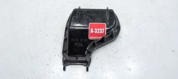 Audi A4 S4 B6 8E 8H Headlight/headlamp dust cover 