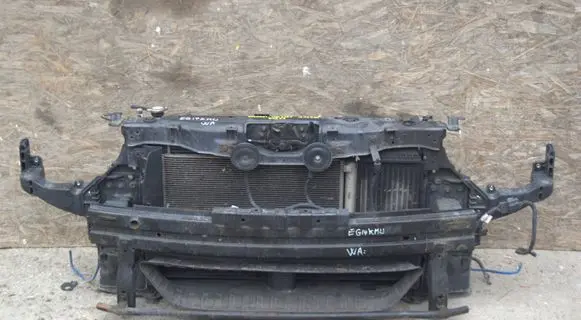 Hyundai i40 Radiator support slam panel