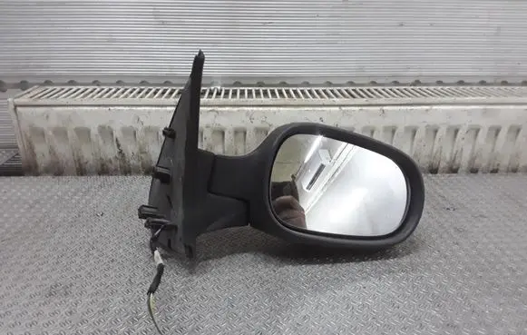 Nissan Micra Front door electric wing mirror E2011031