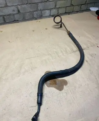 Volkswagen PASSAT B5 Power steering hose/pipe/line 8D1422893AE