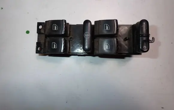 Volkswagen PASSAT B5 Electric window control switch 1J4959857