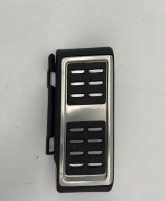 Volkswagen PASSAT B8 Foot rest pad/dead pedal 5Q1864551