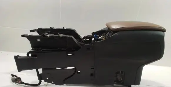 Citroen DS5 Armrest 9670771377