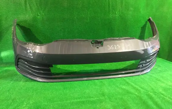 Volkswagen Golf VIII Front bumper