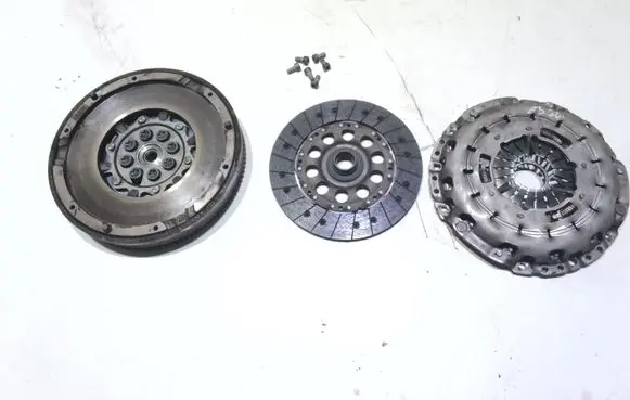 BMW X3 E83 Clutch set kit 324033610