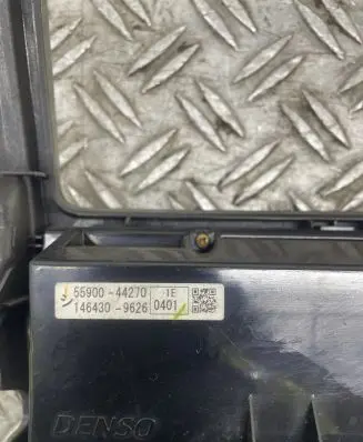 Toyota Avensis Verso Climate control unit