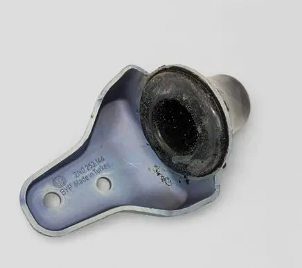 Volkswagen Crafter Muffler mount bracket/holder 2N0253144