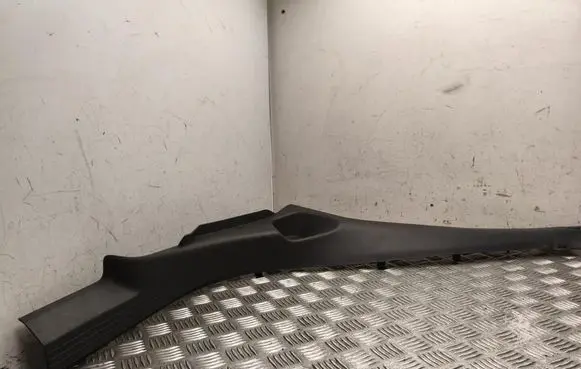 Opel Frontera Front sill trim cover 9857155680