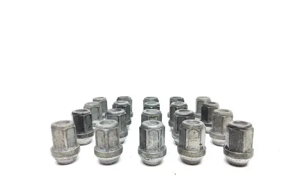 KIA Sportage Nuts/bolts 