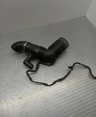 Intercooler hose/pipe