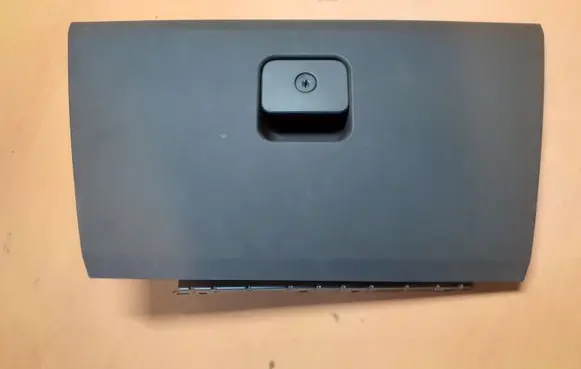 Daihatsu Materia Glove box lid/cover 