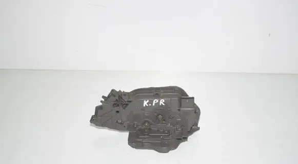 BMW 2 Active Tourer U06 Front door lock 51217956135 7956135 51219451631