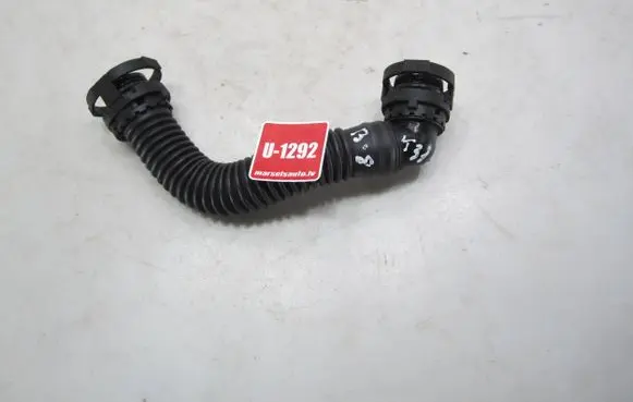 Volkswagen PASSAT B8 Breather/breather pipe/hose 04L103493 20715