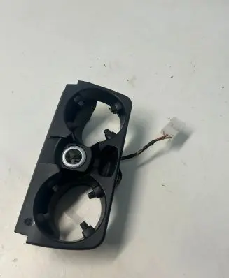Cup holder front