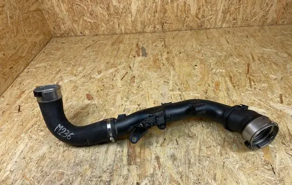 Volvo S90, V90 Intercooler hose/pipe 31370128 31370126