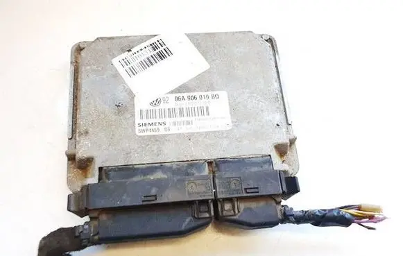 Volkswagen Golf IV Engine control unit/module 06a906019bq 5wp445903