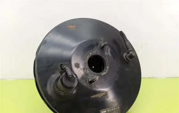 Volvo V50 Brake booster 6N512B195CC