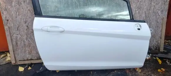 Ford Fiesta Door (2 Door Coupe) 