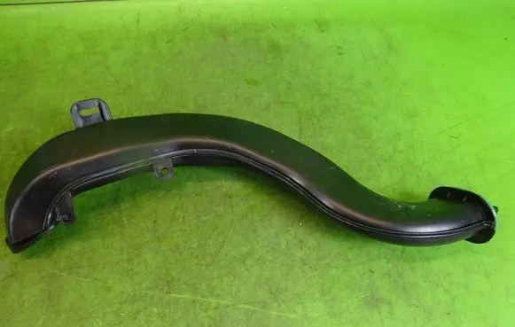Infiniti QX30 Air intake hose/pipe A2468320090