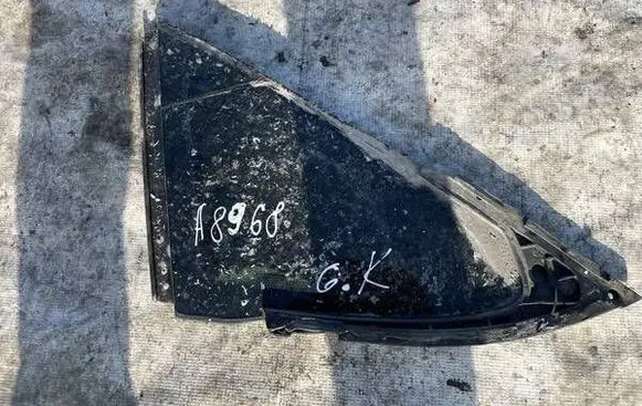 Tesla Model S Rear side window M2H4AS2 43R-008010