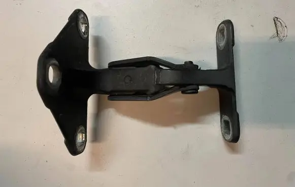 BMW X5 E70 Tailgate/trunk/boot hinge 141879