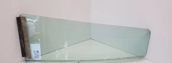Opel Zafira A Rear vent window glass 