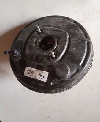 Nissan Juke I F15 Brake booster 460071KA0A