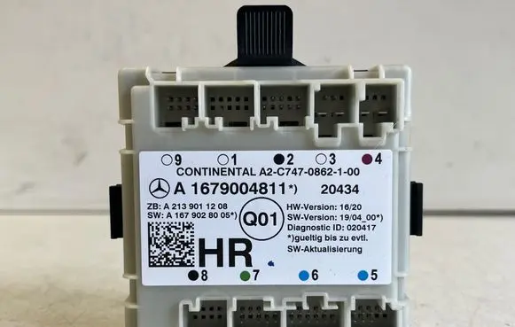 Mercedes-Benz EQC Door control unit/module A1679004811