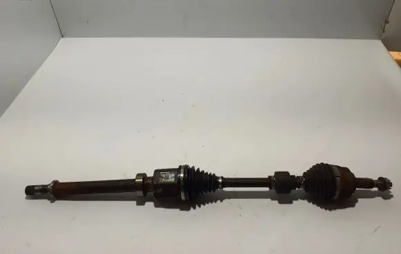 Renault Captur II Front driveshaft 391005070R