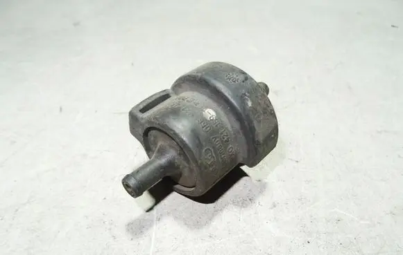 Vacuum valve