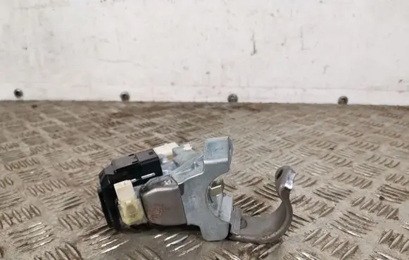 Toyota C-HR I Ignition lock 897820H020