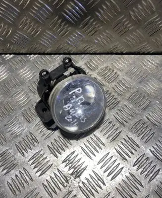 Toyota Auris E180 Front fog light 8121002110